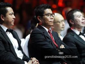 小崧股份半,年度财报遇,董事否决,新葡京,新葡京app,新葡京娱乐,新普京赌场
