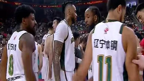 大乐透期号专家推荐分析：管泽元微博表达心疼